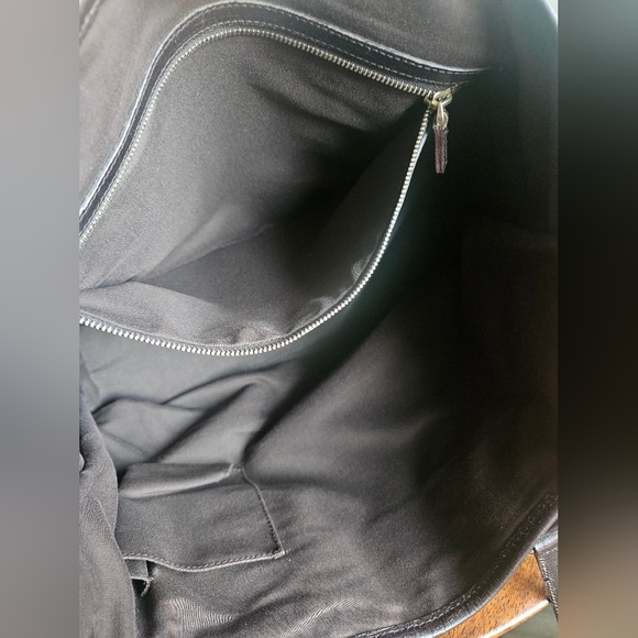 Authentic Gucci tote bag - Picture 9 of 12